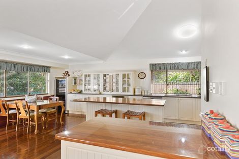 Property photo of 3 Beelbi Place Toogoom QLD 4655