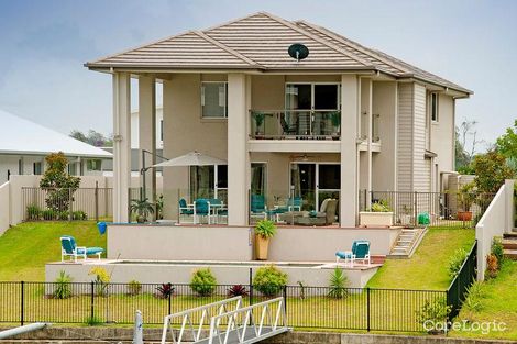 Property photo of 19 Harbourvue Court Helensvale QLD 4212