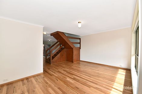 Property photo of 3/72-76 Ormond Road Ascot Vale VIC 3032