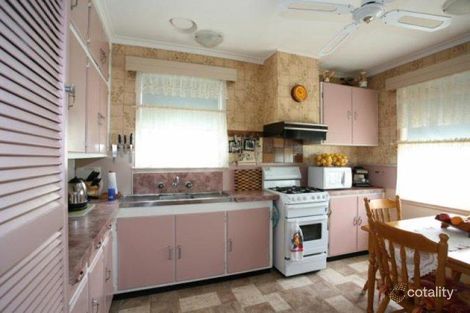 Property photo of 6 Gossamer Street Werribee VIC 3030