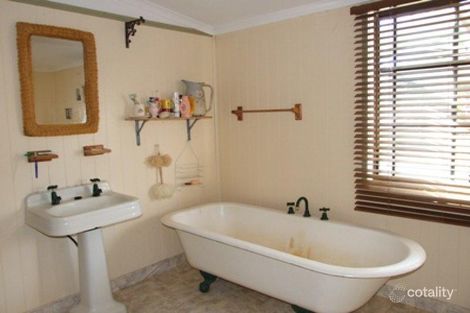 Property photo of 88 Rose Street Blackall QLD 4472