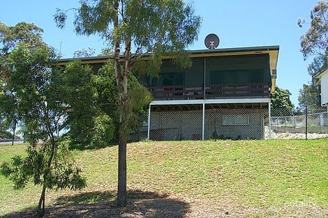 2 Ferguson Cres, West Gladstone, QLD 4680