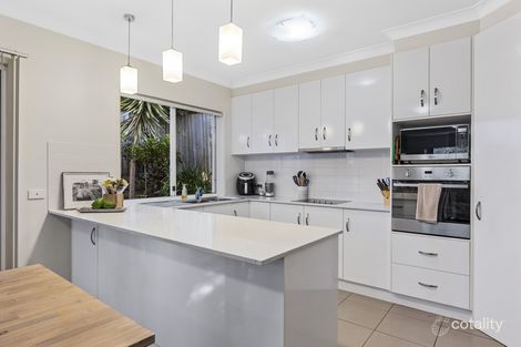 Property photo of 4/1-1A Barry Street Mount Lofty QLD 4350