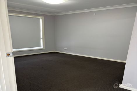 Property photo of 18 Savery Road Carnes Hill NSW 2171