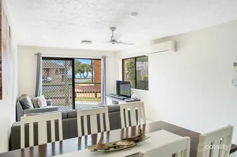 Property photo of 1/20 Winston Drive Bongaree QLD 4507