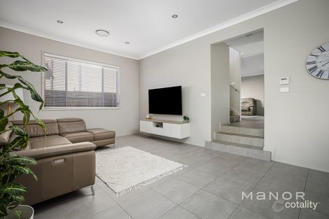 Property photo of 33 Ceres Way Box Hill NSW 2765