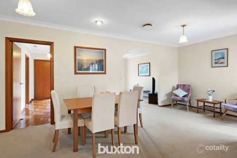 Property photo of 9 Tatyoon Close Aspendale Gardens VIC 3195