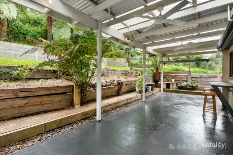 Property photo of 15 Emerald Lake Road Emerald VIC 3782