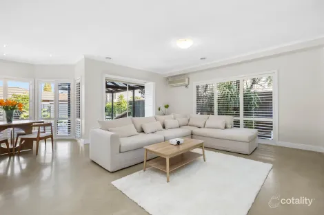 Property photo of 2 Seventh Street Parkdale VIC 3195
