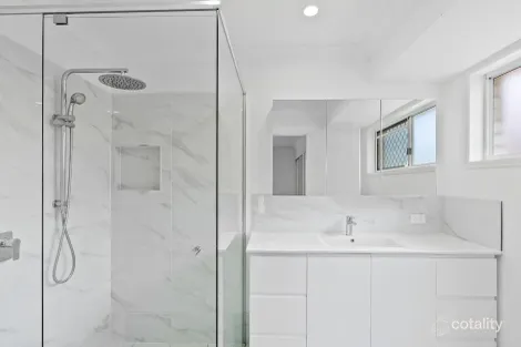Property photo of 5 Acron Street Elanora QLD 4221