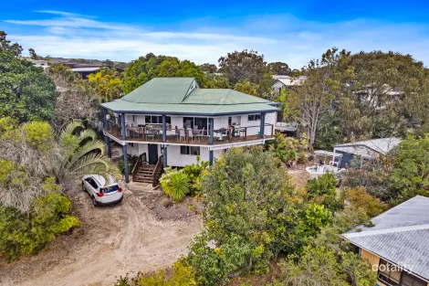 Property photo of 10 Bombala Crescent Rainbow Beach QLD 4581