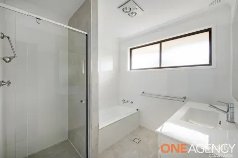 Property photo of 40 Leichhardt Road Gorokan NSW 2263