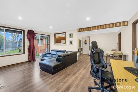 Property photo of 2 Wang Court Cranbourne VIC 3977