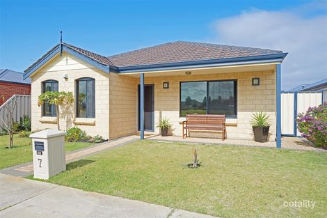 Property photo of 7 Bismarck Approach Rockingham WA 6168