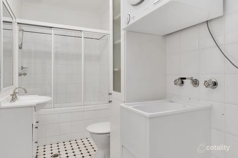 Property photo of 203/9 Greenknowe Avenue Elizabeth Bay NSW 2011