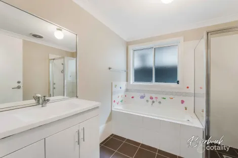 Property photo of 49 Pearson Crescent Harrington Park NSW 2567