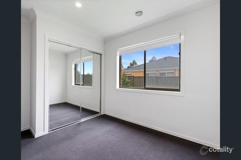 Property photo of 48 Diamond Parade Cobblebank VIC 3338