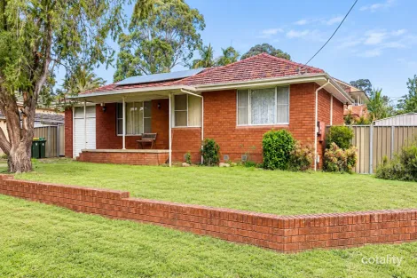 27 Matthews Sq, Ingleburn, NSW 2565