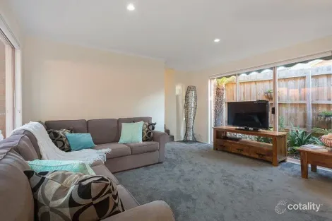 Property photo of 48 Coowarra Way Berwick VIC 3806