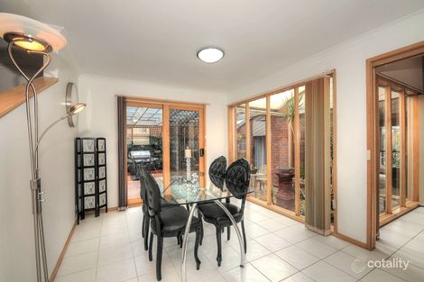 Property photo of 26 Peppermint Grove Knoxfield VIC 3180