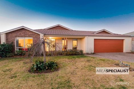 Property photo of 14 Ebony Street Cranbourne VIC 3977