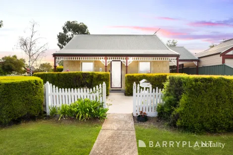 Property photo of 1 Hemmingway Lane Wyndham Vale VIC 3024