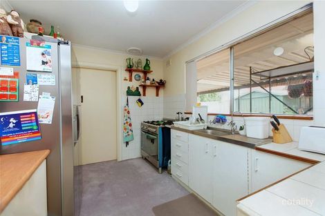 Property photo of 40 Kenihans Road Reynella East SA 5161