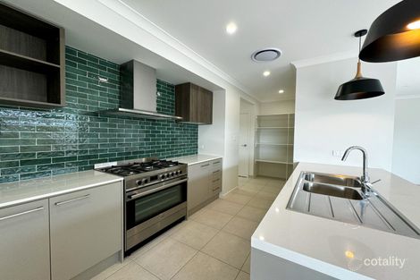 Property photo of 37 Myrtle Place Nirimba QLD 4551