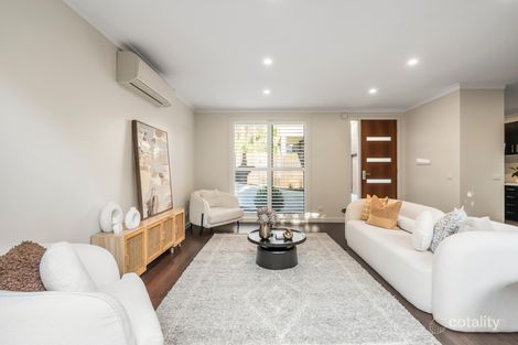 Property photo of 2/35 Grange Road Blackburn South VIC 3130