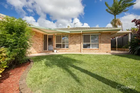 2/8 Valmai Ct, Burleigh Waters, QLD 4220