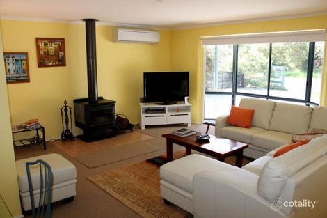 Property photo of 193 Jupiter Boulevard Venus Bay VIC 3956