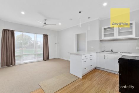 2/40 The Crescent, Brighton, SA 5048