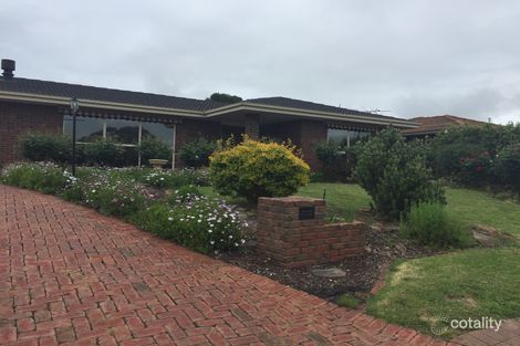 8 Tennessee Dr, Happy Valley, SA 5159