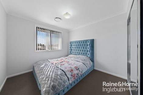 Property photo of 8 Squadron Street Leppington NSW 2179