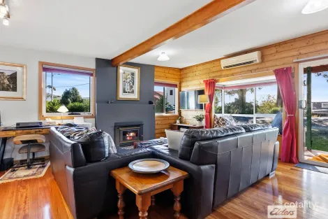 Property photo of 6 East Boulevard Sisters Beach TAS 7321