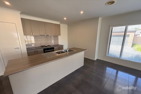 Property photo of 7 Ranlea Place Sebastopol VIC 3356