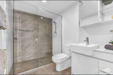 Property photo of 986 Wynnum Road Cannon Hill QLD 4170