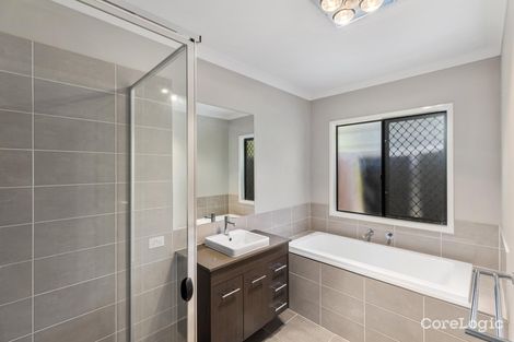 Property photo of 13 Knightsbridge Drive Chuwar QLD 4306