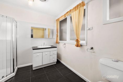 Property photo of 8 Pecan Court Frankston North VIC 3200