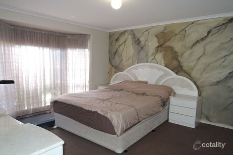 Property photo of 34 Oakdene Grove South Altona Meadows VIC 3028