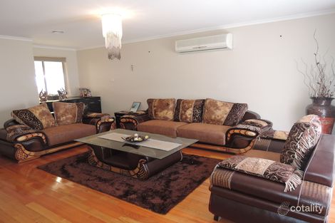Property photo of 34 Oakdene Grove South Altona Meadows VIC 3028