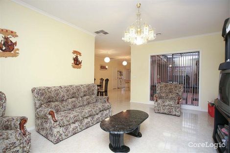 Property photo of 27 May Gibbs Circle Point Cook VIC 3030