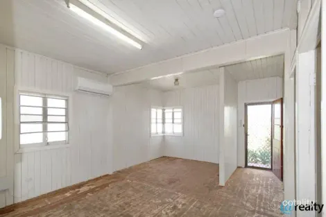 Property photo of 5 James Street Millmerran QLD 4357
