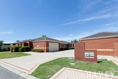 Property photo of 2/5 Yarra Court Carramar WA 6031