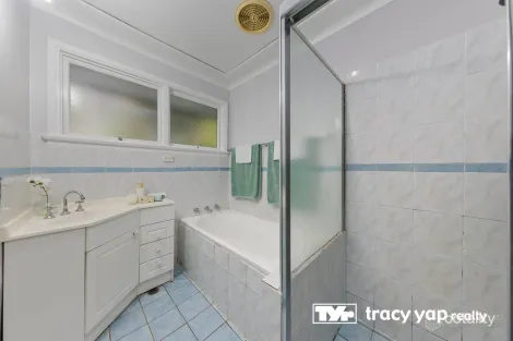 Property photo of 112 Oakes Road Carlingford NSW 2118