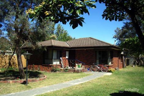 Property photo of 17 Sussex Crescent Seaford VIC 3198