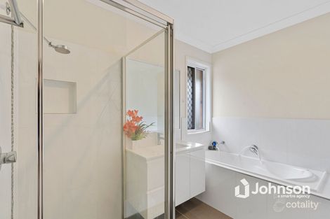 Property photo of 10 Sturt Street Oxenford QLD 4210