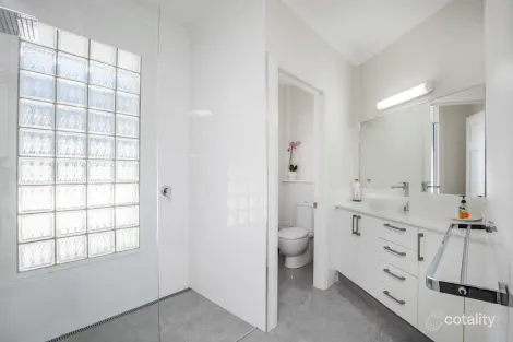 Property photo of 6/131 Morala Avenue Runaway Bay QLD 4216