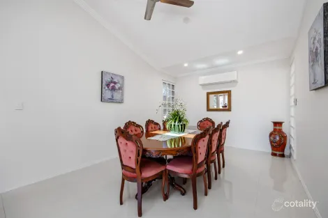 Property photo of 6/131 Morala Avenue Runaway Bay QLD 4216