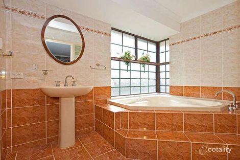 Property photo of 133 Cammillo Road Camillo WA 6111